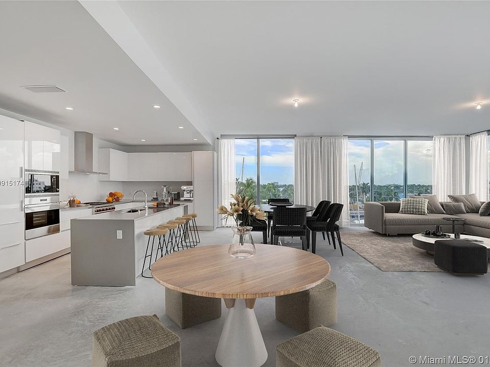 1st image of 21 Isle Of Venice Dr #Penthouse 1