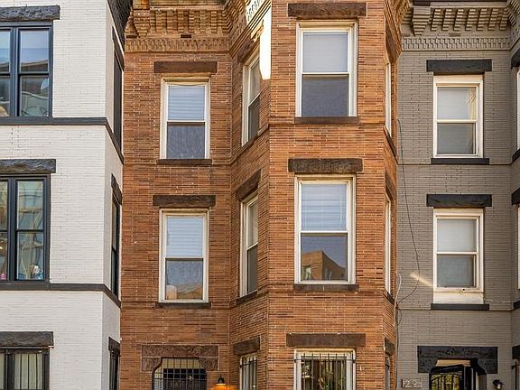 2nd image of 31 Florida Ave NE
