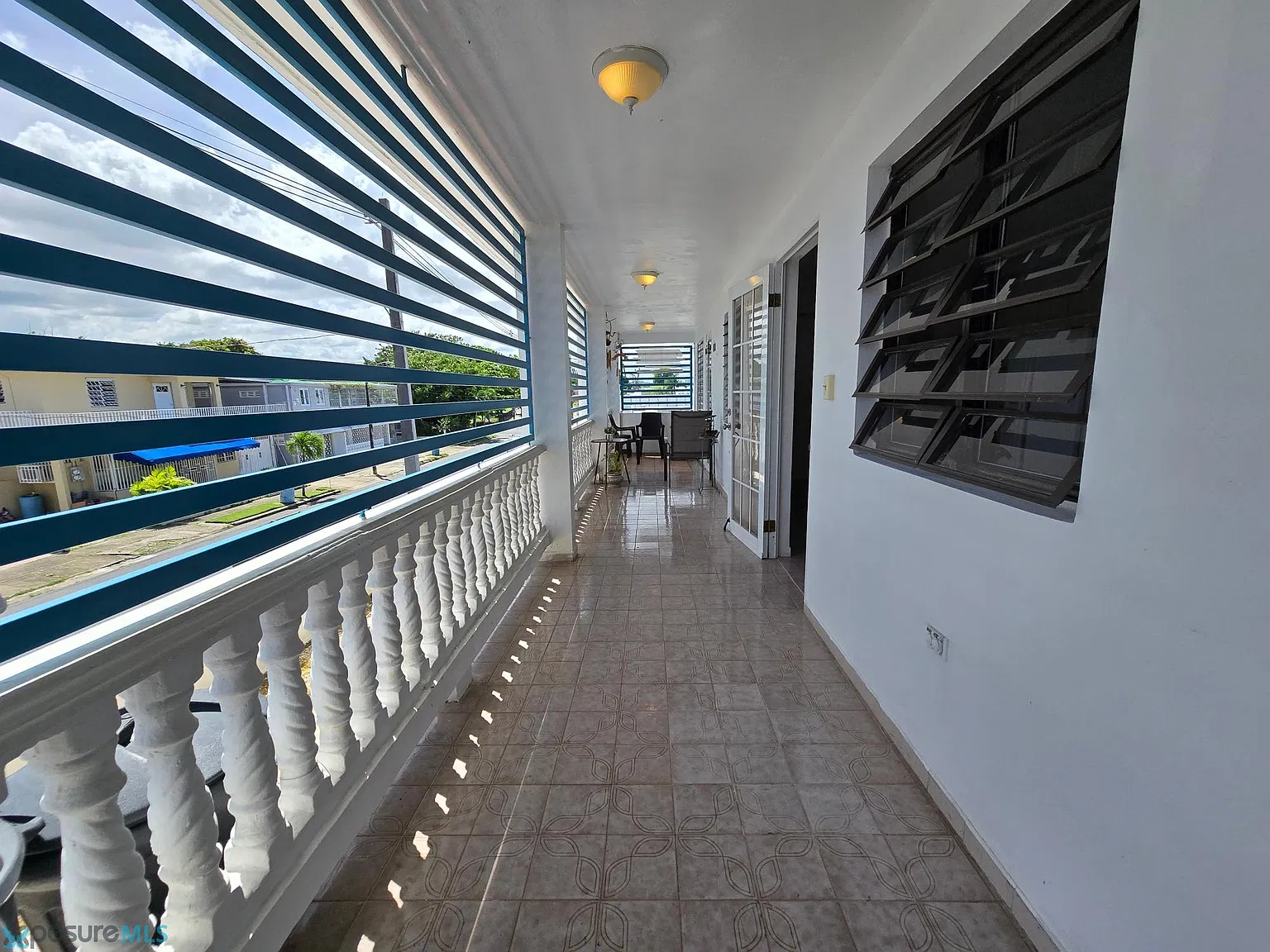 2 bed, 1.0 bath, 560 sqft, $1,000 — Photo 2
