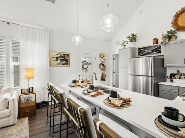 8950 Hegener Dr #8108