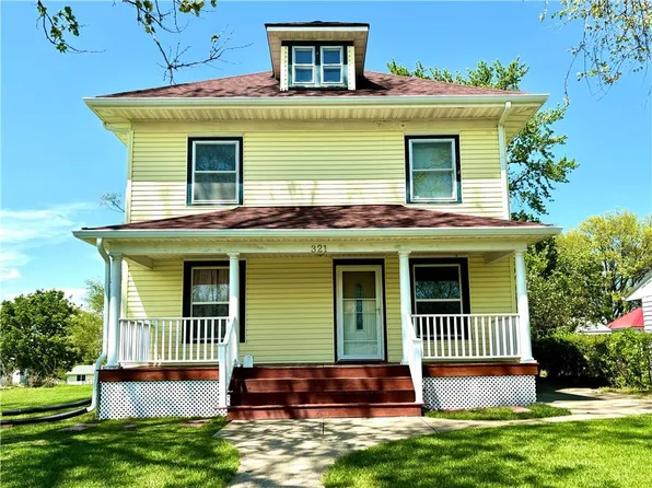 321 W Cooper St, Maryville, MO 64468