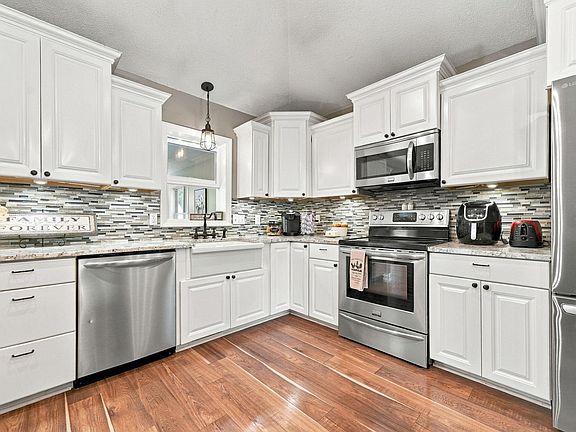 5th image of 8590 Jorgensen Ave S