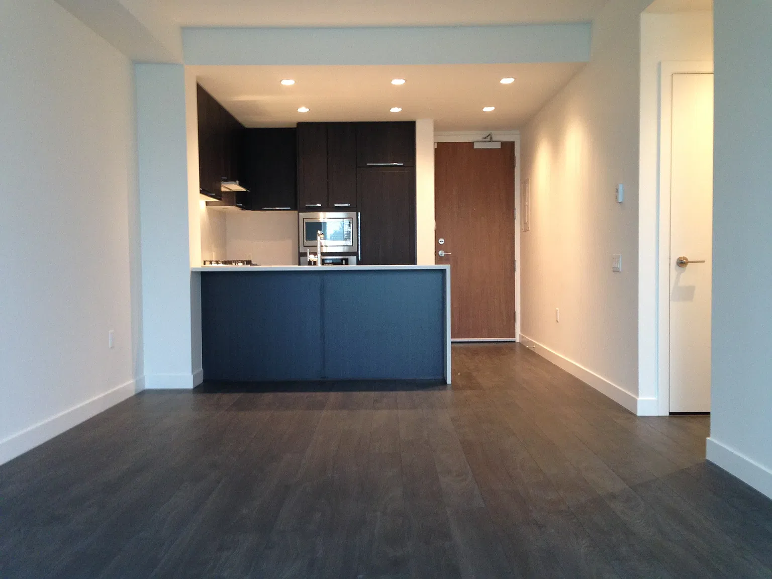  Id#198 Oakridge/Langara 1br Apt @ Cambria — Photo 1