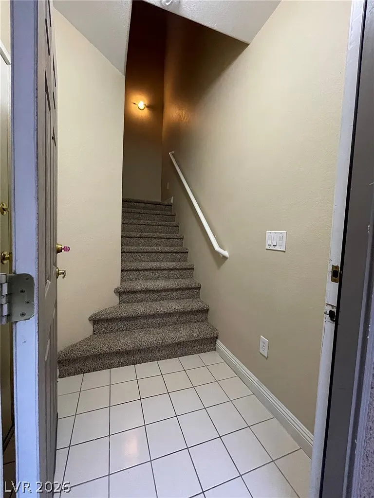 2 bed, 2.0 bath, 1183 sqft, $1,695 — Photo 3