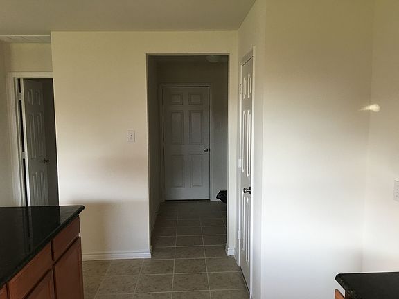3rd image of 4501 Maplewood Ave