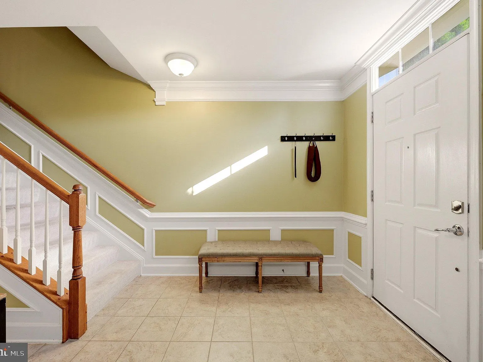 4 bed, 3.5 bath, 2240 sqft, $3,300 — Photo 4