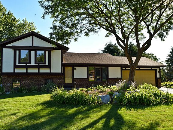 2nd image of 6137 Belrick Ct NE