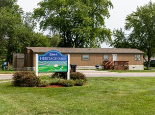 Heritage Oaks, Lincoln, NE 68521