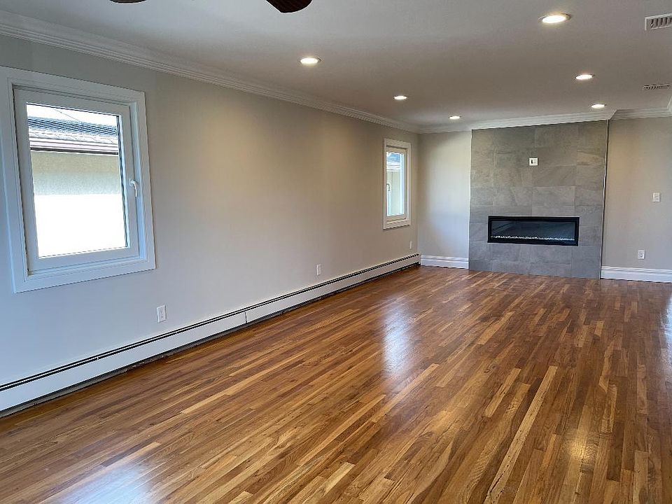 1st image of 568 Laurelton Blvd