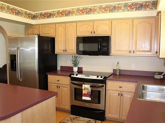 3rd image of 4160 Climbing Aster Ct