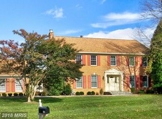 9402 Brian Jac Ln, Great Falls, VA 22066