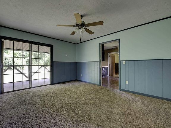 5th image of 563 Forest Hills Dr