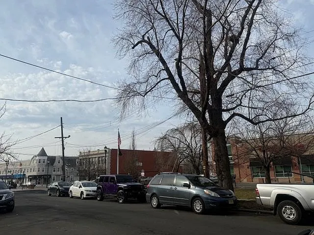 20 Beech St #2 — Photo 13