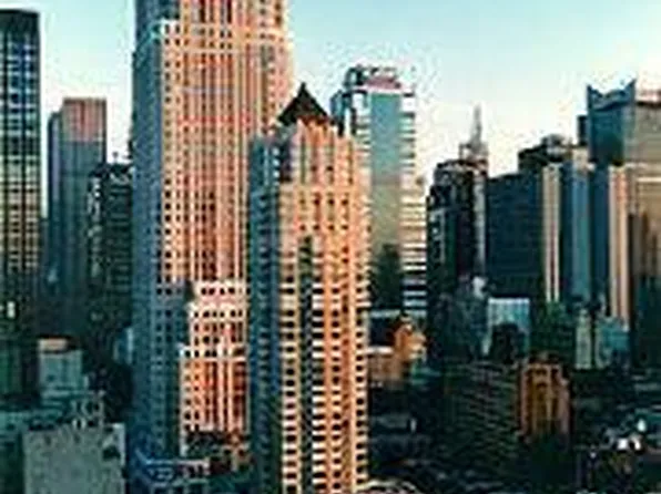 350 West 50th Street image 11 of 14