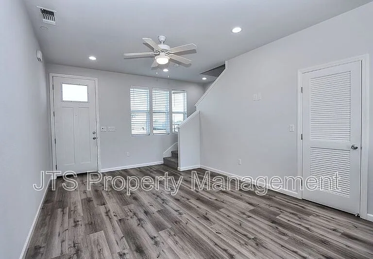 5 Oak Manor Way — Photo 5