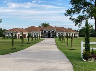 202 Saddle Creek Farms Dr, Crosby, TX 77532