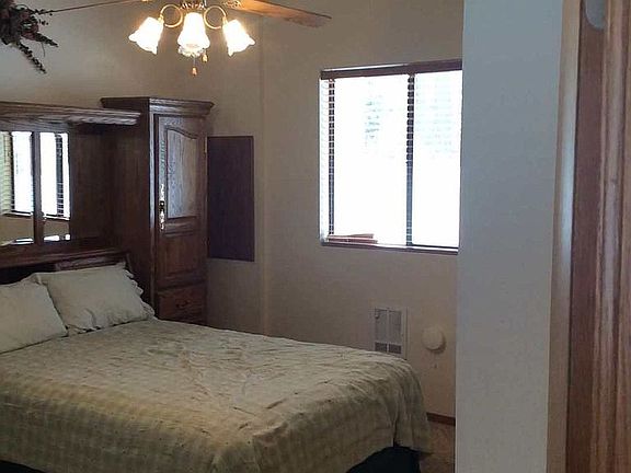 4th image of 102 Richmond Ln