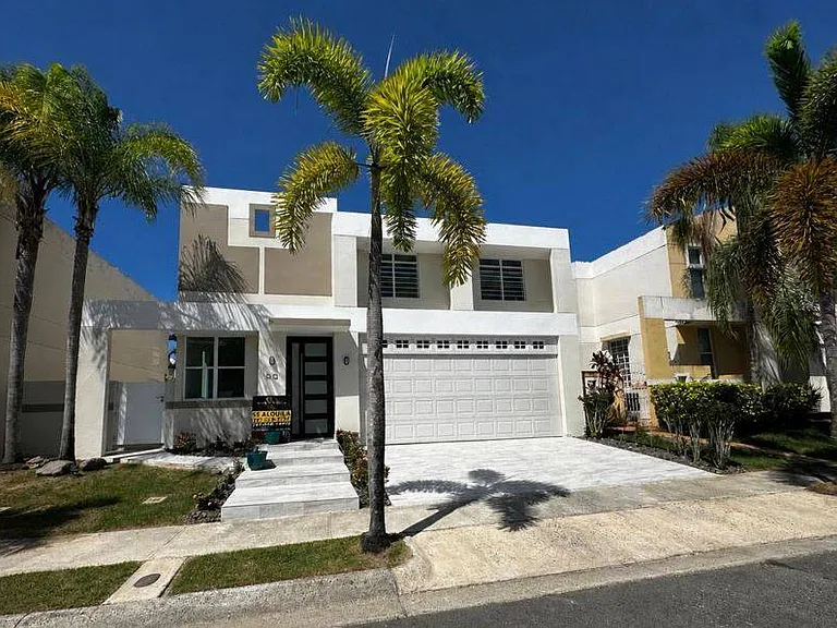 30 Calle Alborada — Photo 1
