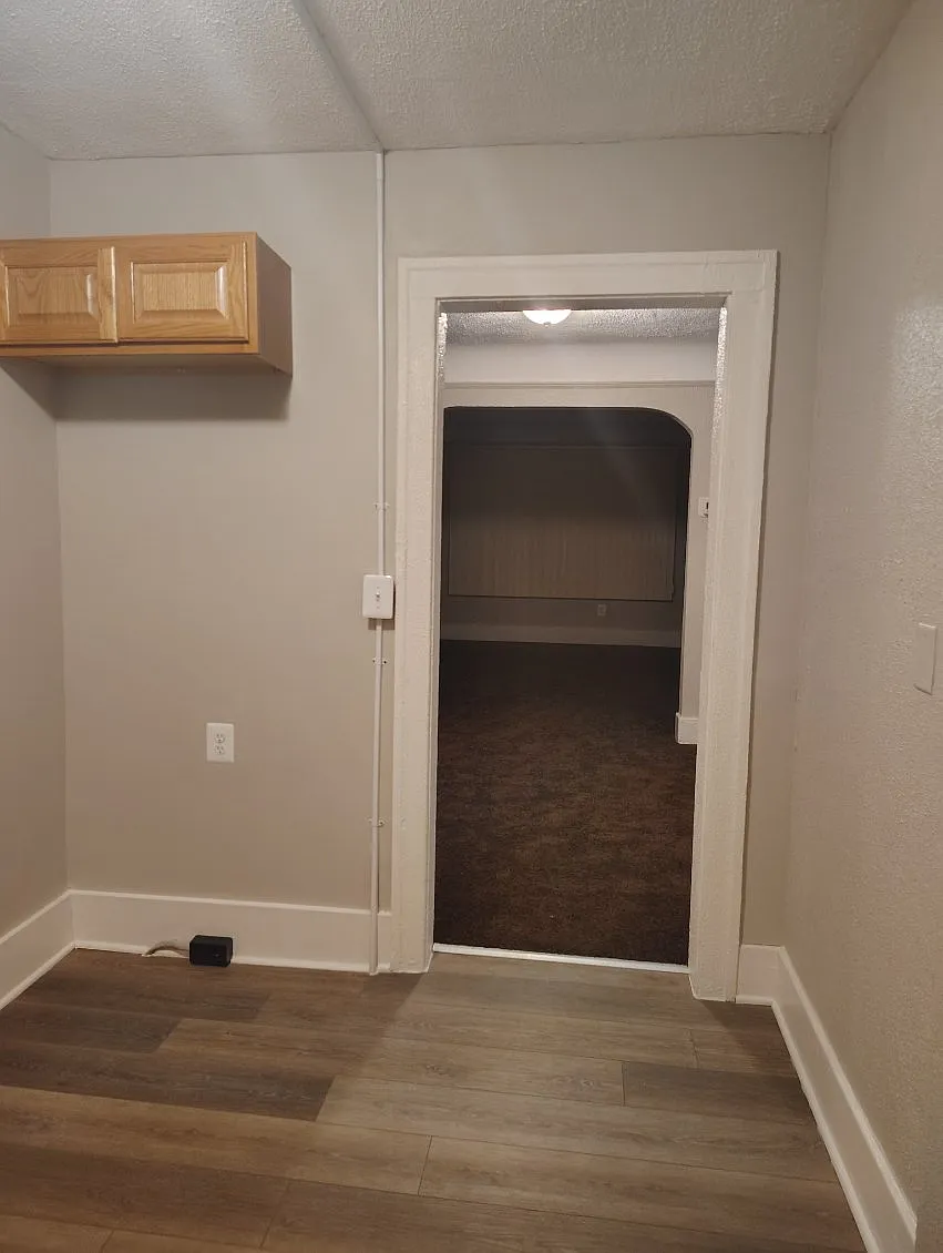 2 bed, 700 sqft, $1,200 — Photo 4