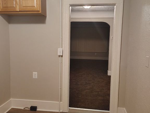 4th image of 21 N Anderson Ave #1
