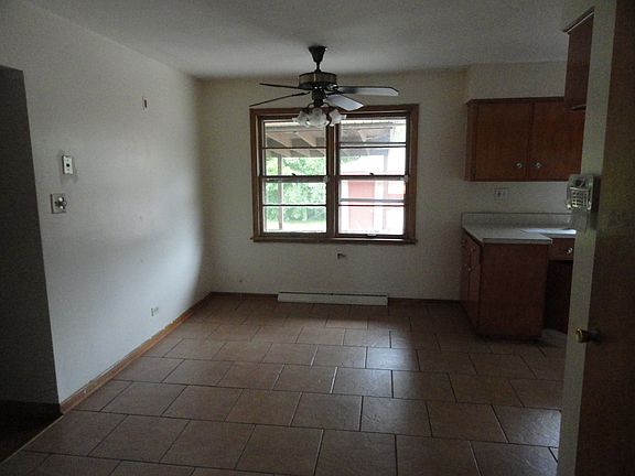 5th image of 516 Marie Dr