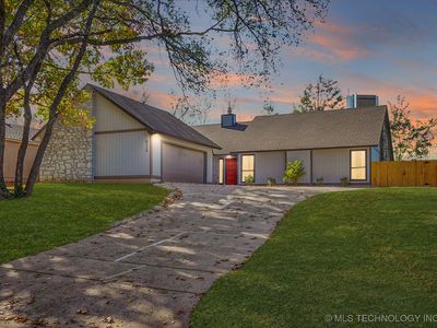 8228 S College Ave, Tulsa, OK, 74137