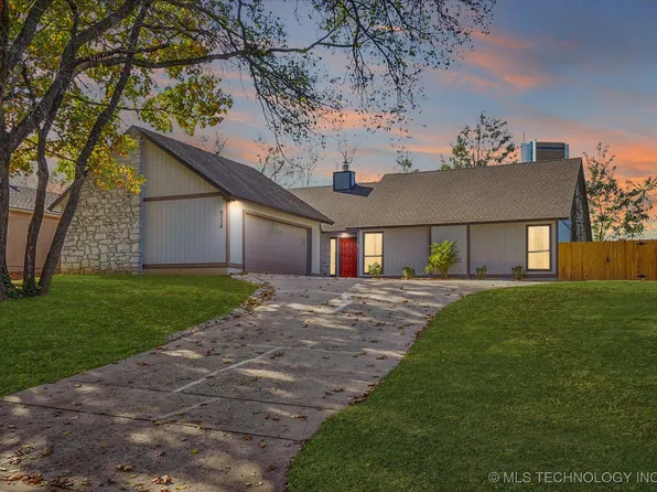 8228 S College Ave, Tulsa, OK 74137