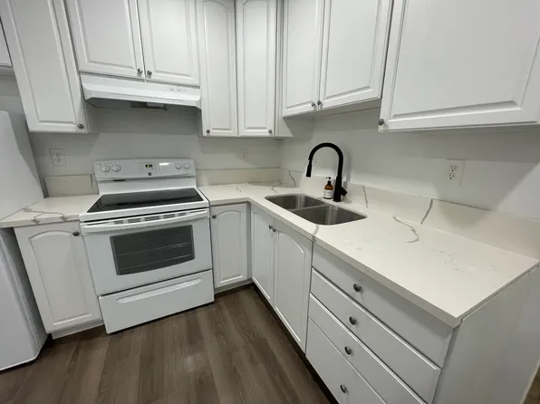 (undisclosed Address), Stanton, CA 90680