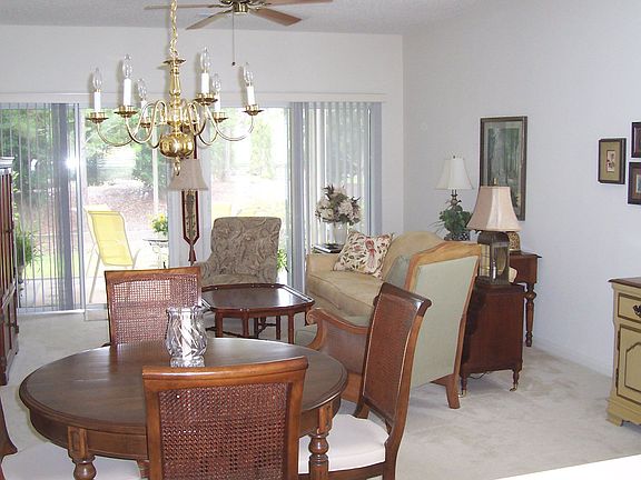 Living/Dinning Room