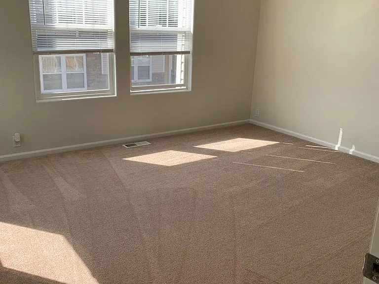 7681 Sandy Springs Point — Photo 12