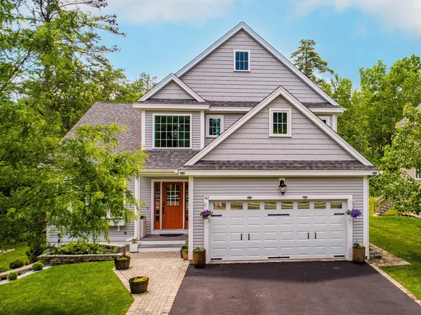 42 Stocklan Circle, Dover, NH 03820