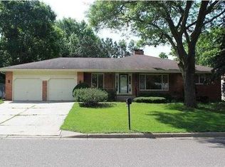 2673 Forest Dale Rd, New Brighton, MN 55112