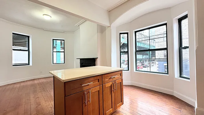 Rented by Douglas Elliman | media 17