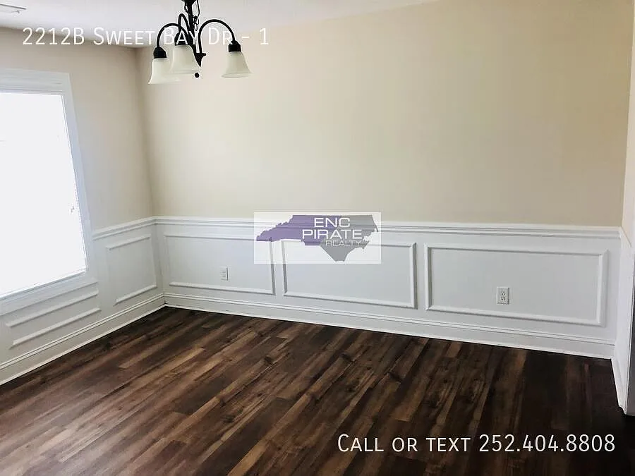 3 bed, 2.5 bath, 1576 sqft, $1,750 — Photo 4