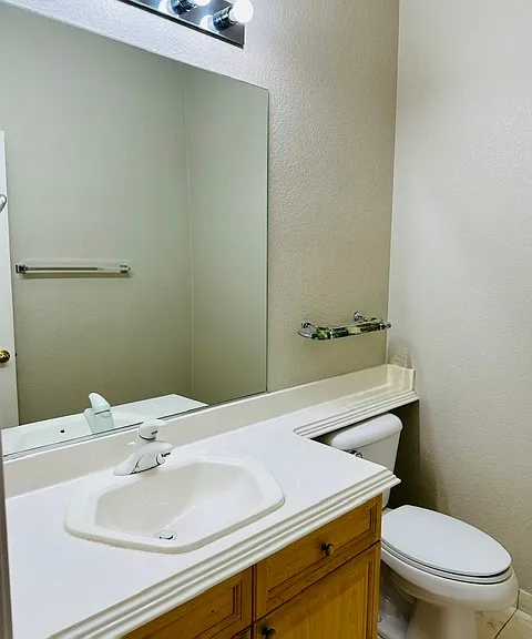 9804 Cornwall Crossing Ln — Photo 23