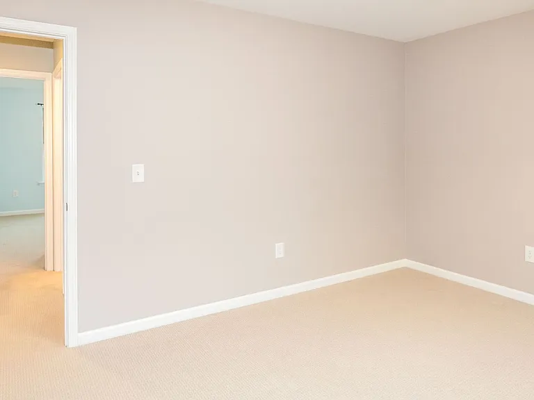 5818 Glenmore Garden Dr — Photo 23