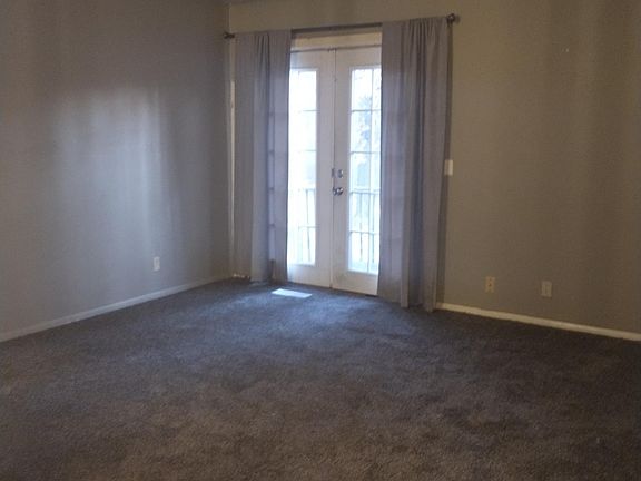 5th image of 800 Vassar Dr #A