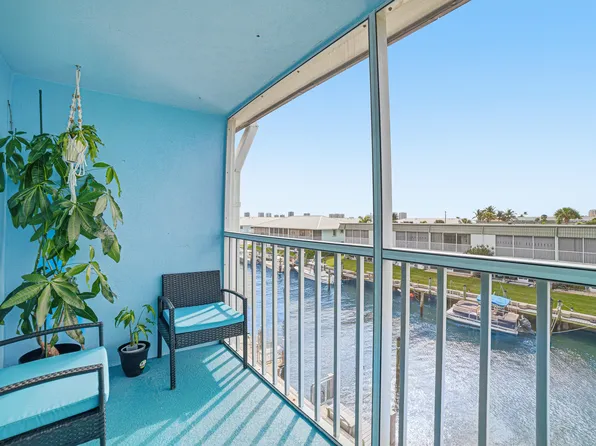 112 Doolen Court #302, North Palm Beach, FL 33408