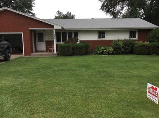 844 E Jackson St, Morton, IL