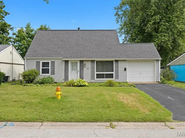 508 W Jefferson St, O'Fallon, IL 62269