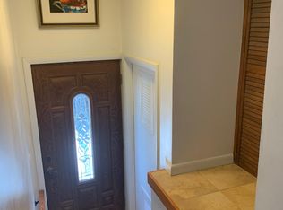 84 Maple St, Burlington, VT 05401