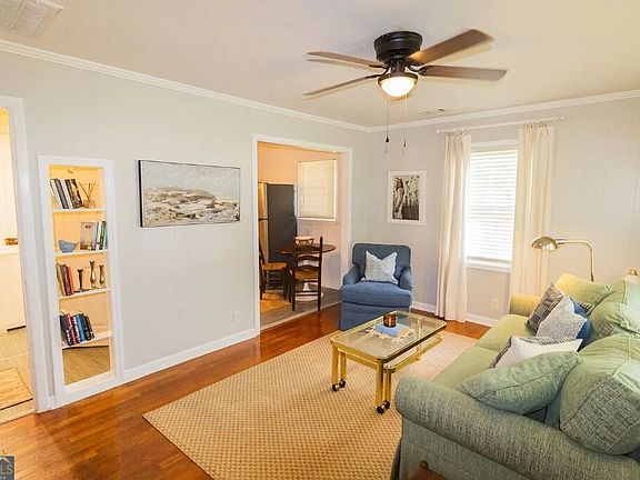2nd image of 31 N Easy St