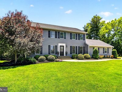 5 Fairway Dr, West Windsor, NJ, 08550