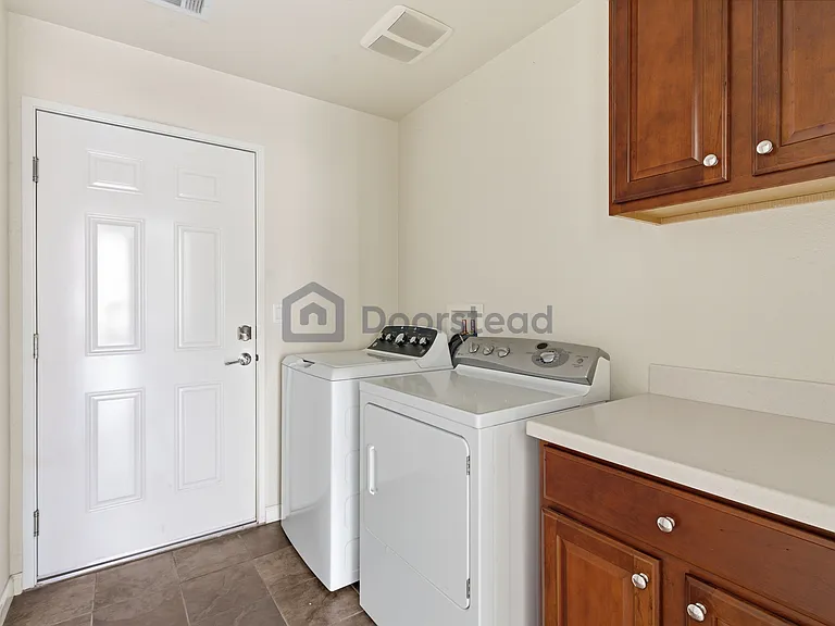 1205 Maritime Way — Photo 9