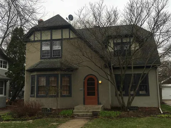 2130 Oxford St, Rockford, IL 61103