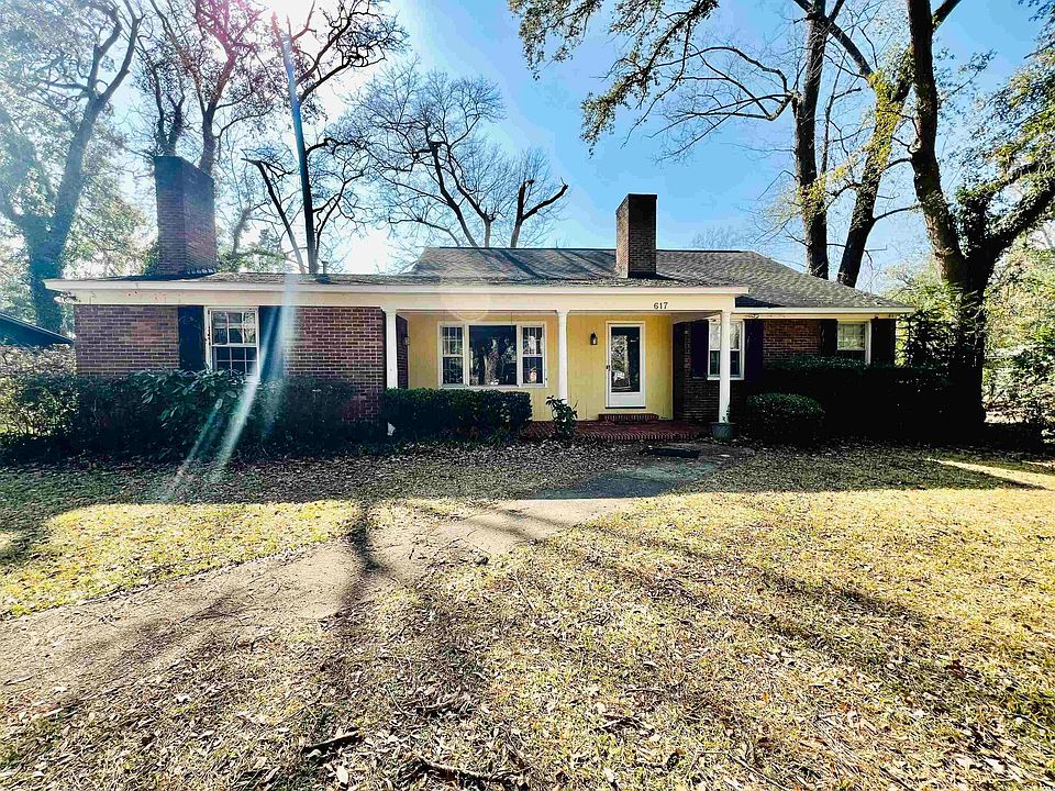 1st image of 617 Green St.