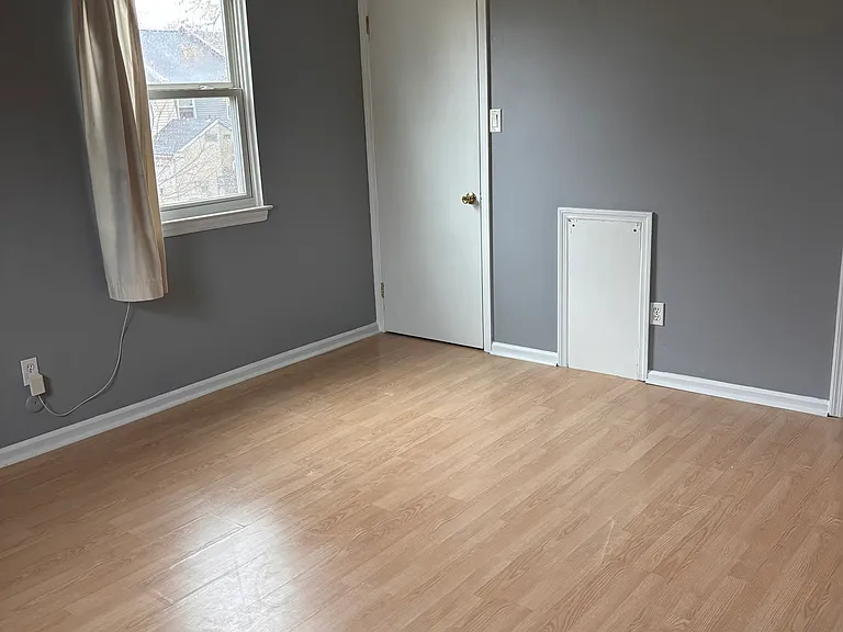 1 Nathan Hale Ct — Photo 16