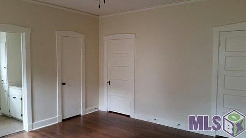 2nd image of 58120 Elm St