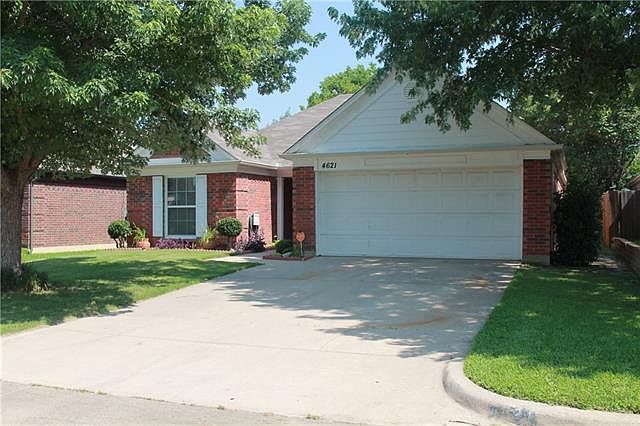 1st image of 4621 Feathercrest Dr