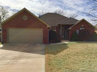 431 Windemere Dr, Ada, OK 74820